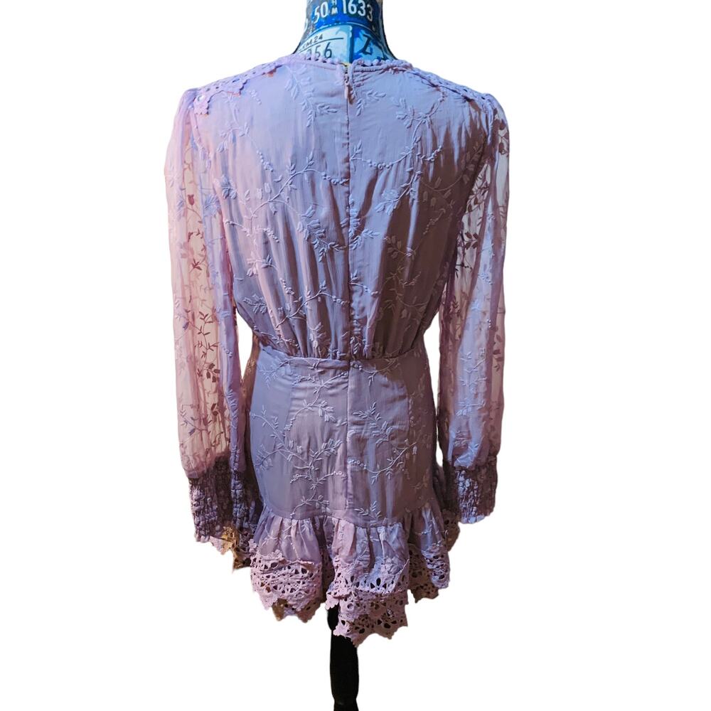Lilac Lace MINI dress size Medium NWT - Picture 2 of 16